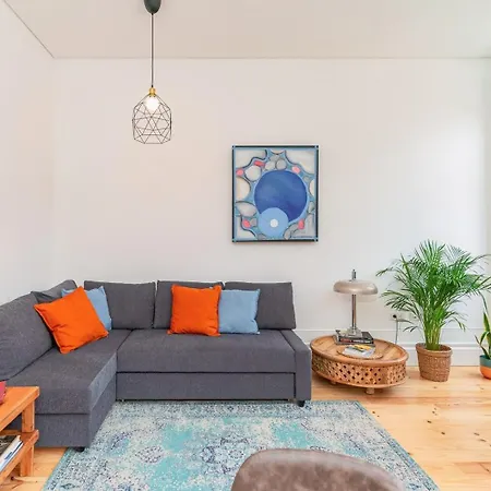 Gorgeous And Flat W. View To Charmy Square Apartment